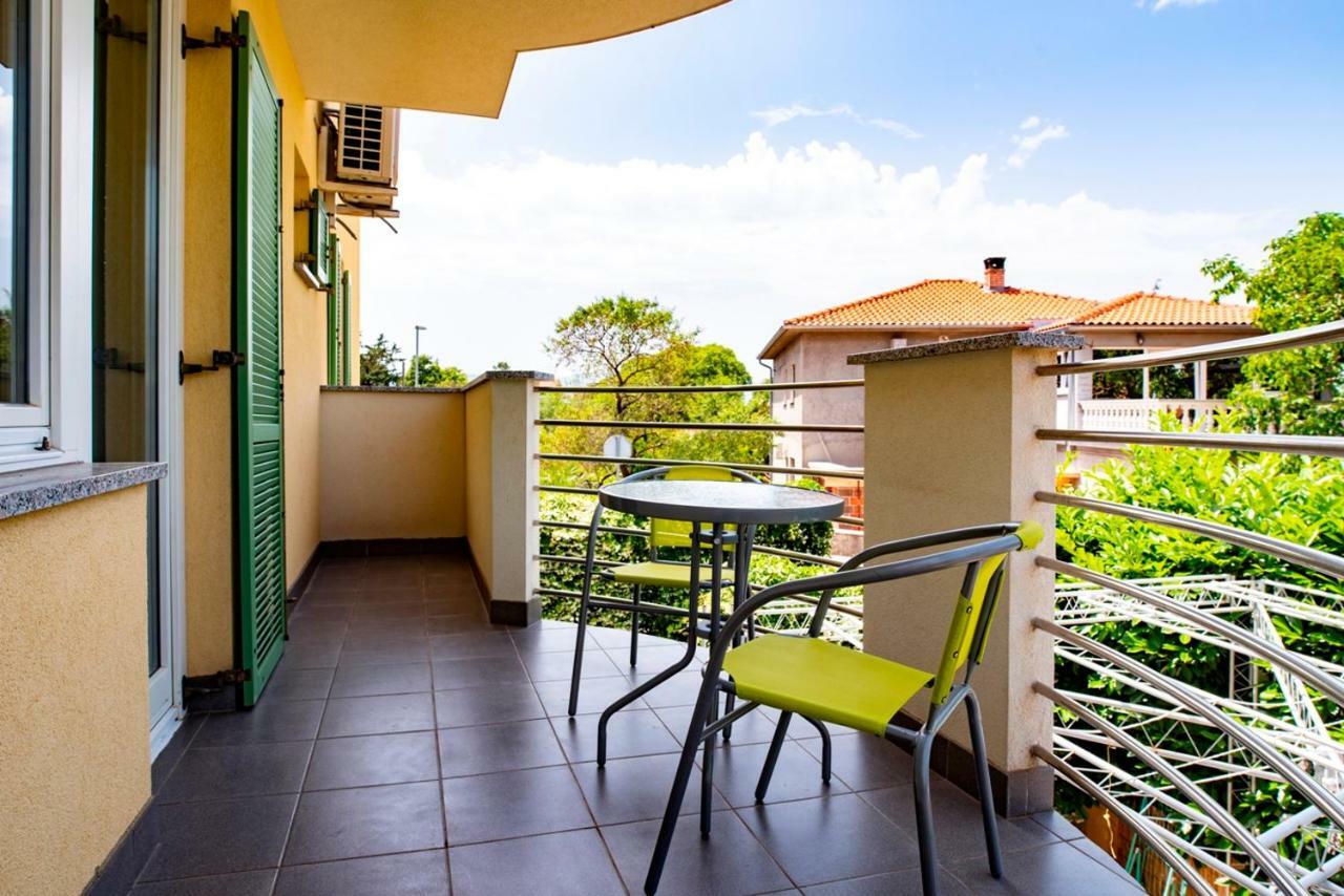 Lavanda Apartments&Studios Pinezici  Luaran gambar