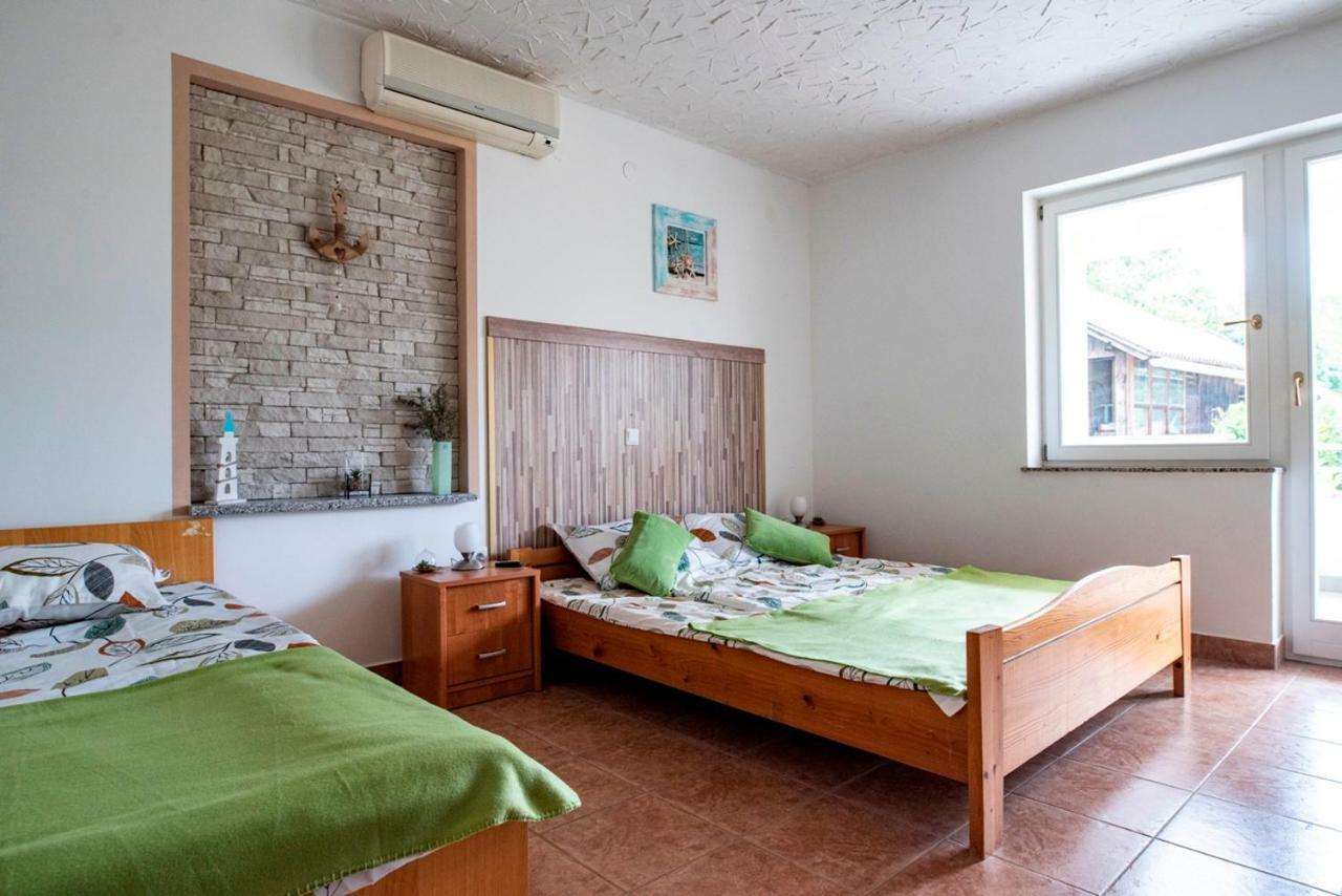Lavanda Apartments&Studios Pinezici  Luaran gambar